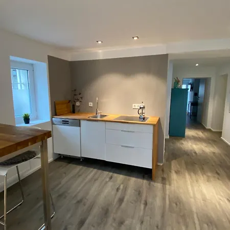 Apartment Souterrain